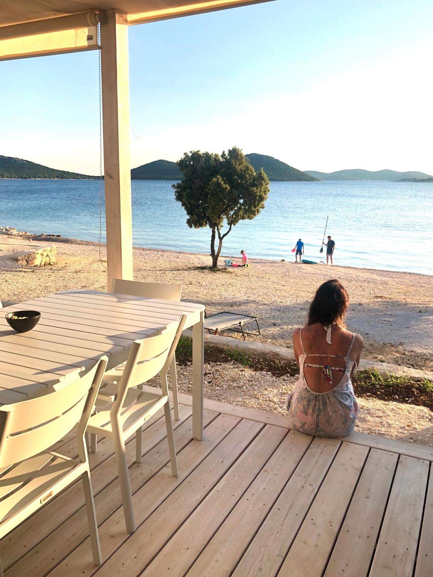 Buqez Eco Resort - Beachfront 20 & House 42 Drage Kültér fotó